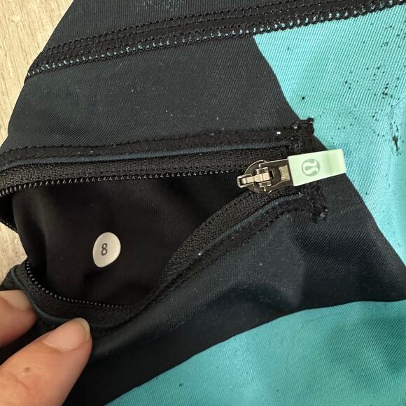 Lululemon Run: Top Speed Crop Back Spin Stroke Peacock Blue Black / Black - Picture 3 of 3